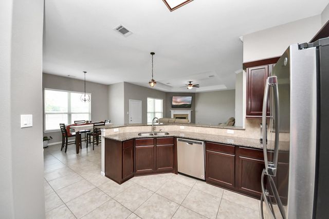 104 Dorothy Drive, Dayton, TX 77535