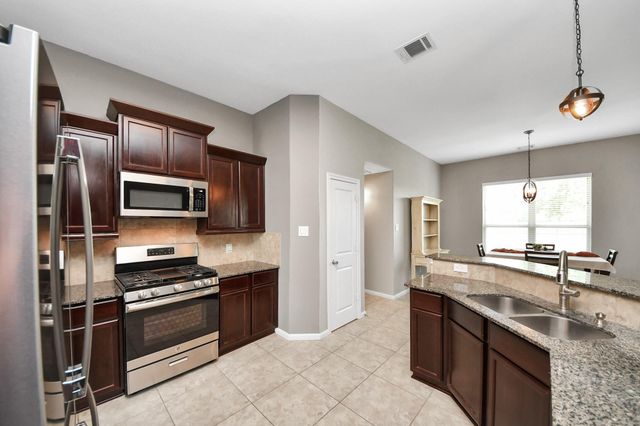 104 Dorothy Drive, Dayton, TX 77535