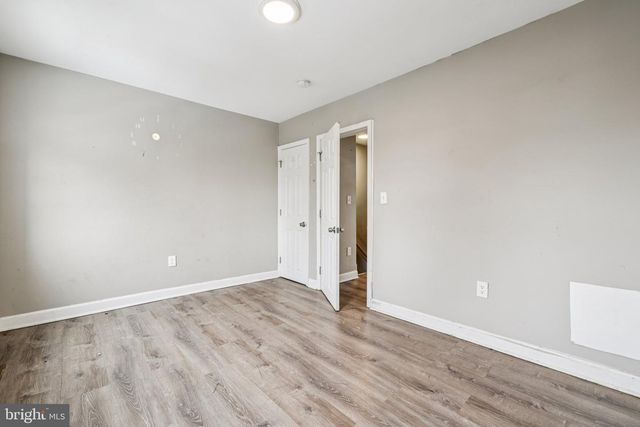 1044 ELLICOTT DRWY, Baltimore, MD 21216