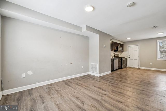 1044 ELLICOTT DRWY, Baltimore, MD 21216