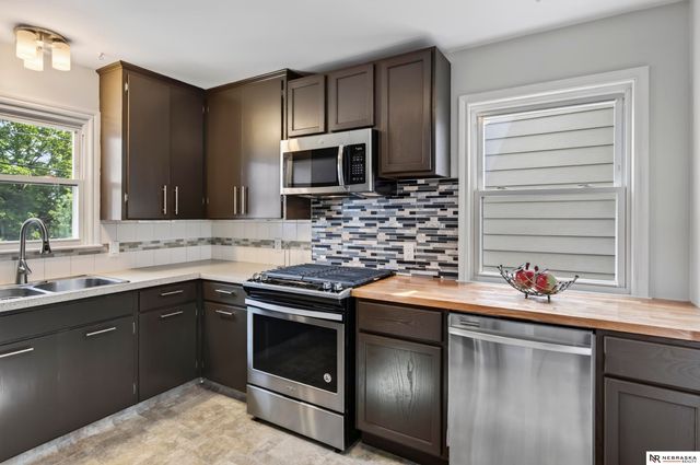 4016 Castelar Street, Omaha, NE 68105