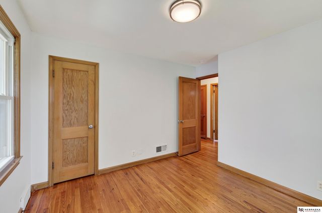 4016 Castelar Street, Omaha, NE 68105