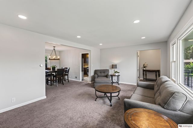 4016 Castelar Street, Omaha, NE 68105