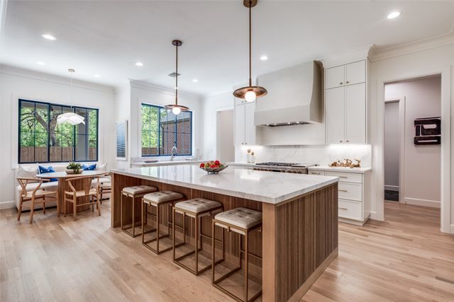 1618 Old Gate Lane, Dallas, TX 75218