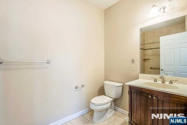 55 E Emerson Plaza 203, Emerson, NJ 07630