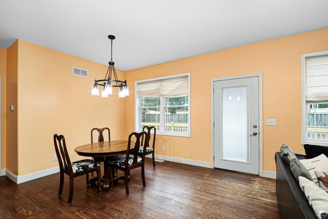 3857 Hunters Circle, Manhattan, KS 66502
