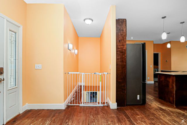 3857 Hunters Circle, Manhattan, KS 66502