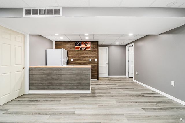 3857 Hunters Circle, Manhattan, KS 66502