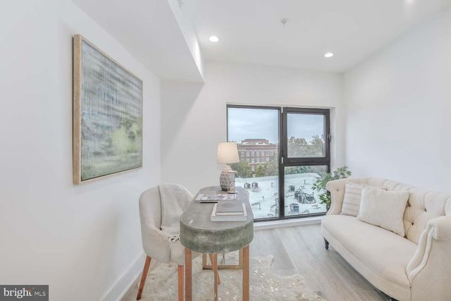 4328 GEORGIA AVE NW #401, Washington, DC 20011