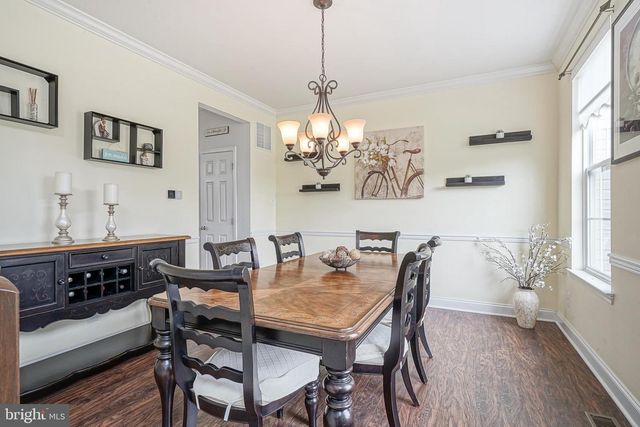 335 MEADOWBROOK DR, Monroeville, NJ 08343