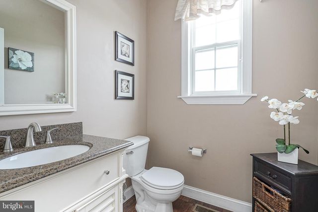 335 MEADOWBROOK DR, Monroeville, NJ 08343