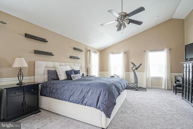 335 MEADOWBROOK DR, Monroeville, NJ 08343