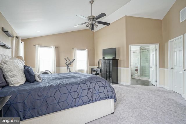 335 MEADOWBROOK DR, Monroeville, NJ 08343