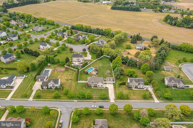 335 MEADOWBROOK DR, Monroeville, NJ 08343