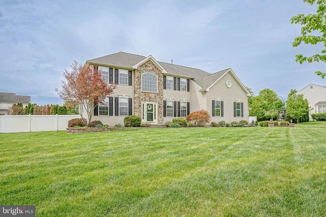 335 MEADOWBROOK DR, Monroeville, NJ 08343
