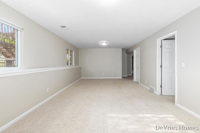 3774 Rain Tree Avenue 9, Hudsonville, MI 49426
