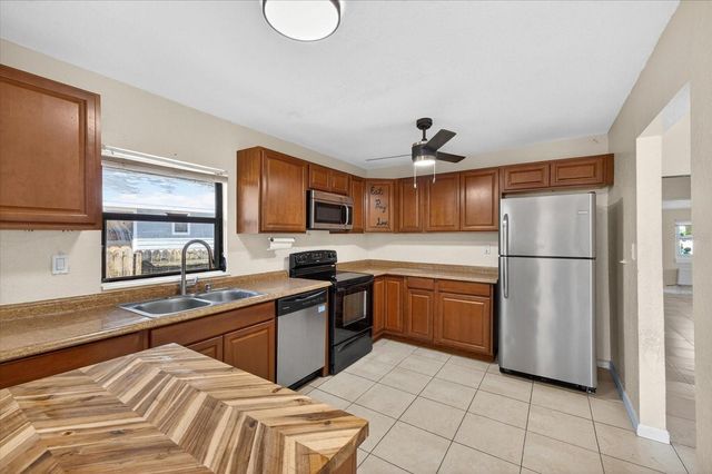 2850 59TH AVENUE N, St Petersburg, FL 33714