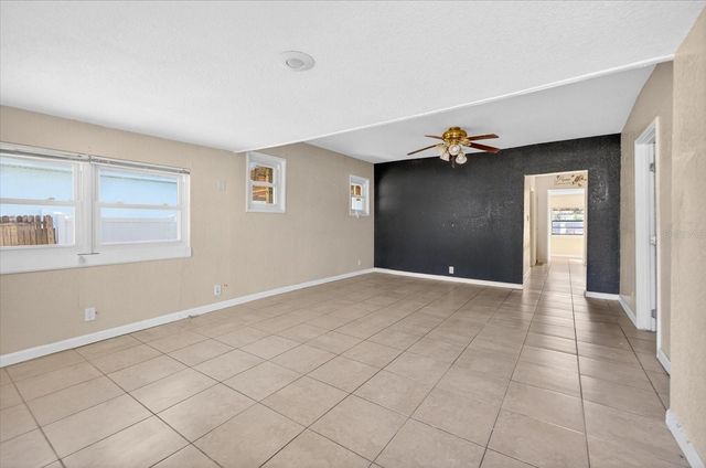 2850 59TH AVENUE N, St Petersburg, FL 33714