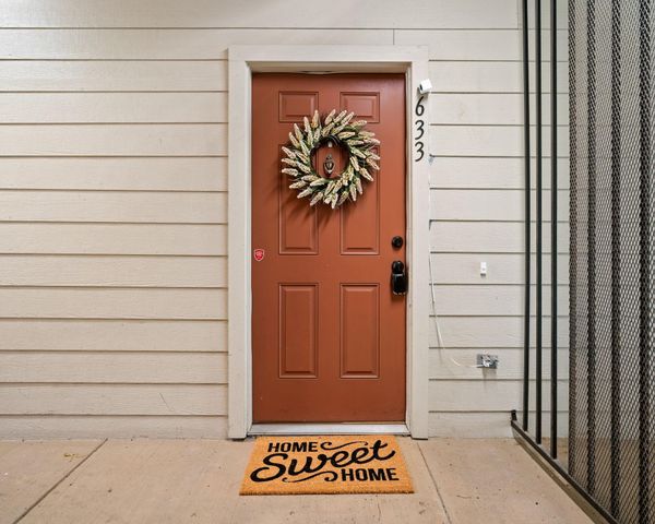 6607 Lake Woodlands Drive 633, The Woodlands, TX 77382