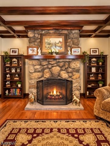 7 Central Ave, Stanhope Boro, NJ 07874