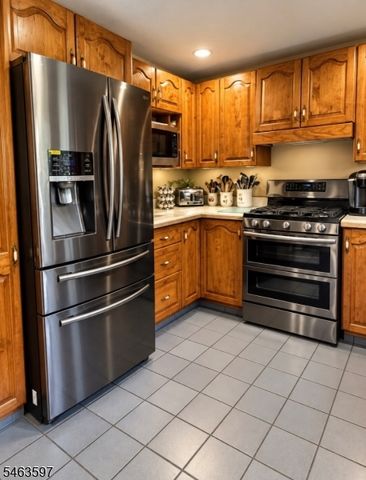 7 Central Ave, Stanhope Boro, NJ 07874