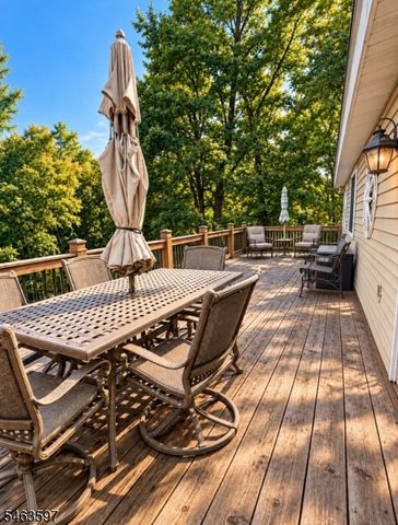 7 Central Ave, Stanhope Boro, NJ 07874
