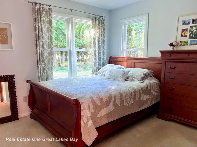 7105 Shattuck Road, Saginaw, MI 48603