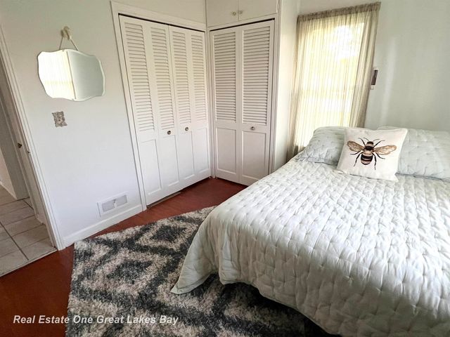 7105 Shattuck Road, Saginaw, MI 48603