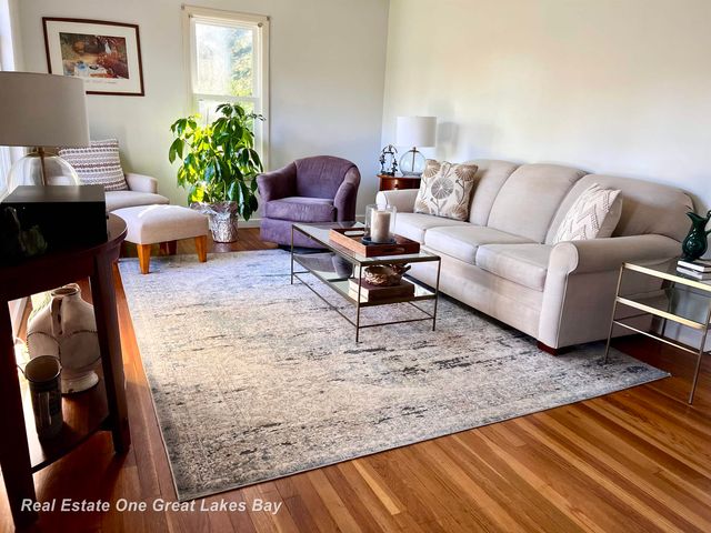 7105 Shattuck Road, Saginaw, MI 48603