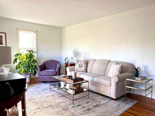 7105 Shattuck Road, Saginaw, MI 48603