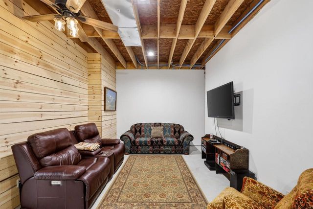 W11942 Nash Road, Black River Falls, WI 54615