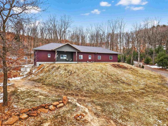 W11942 Nash Road, Black River Falls, WI 54615