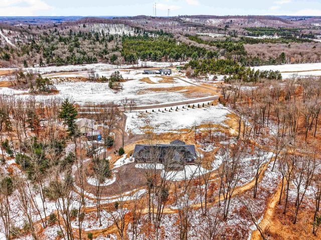 W11942 Nash Road, Black River Falls, WI 54615