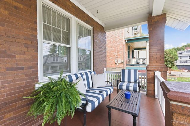 2840 Pine Grove Avenue, Cincinnati, OH 45208