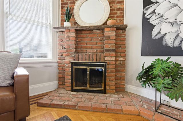 2840 Pine Grove Avenue, Cincinnati, OH 45208