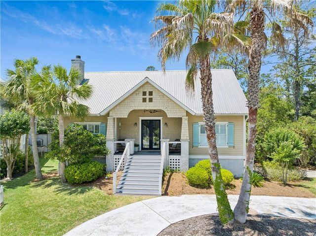 102 Sunbury Court, St. Simons Island, GA 31522