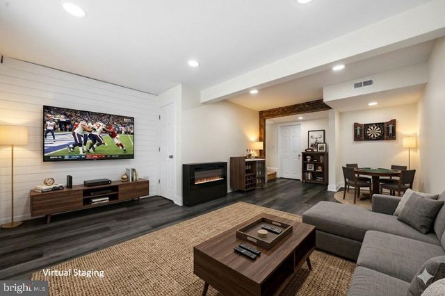 7909 WELLESLEY CT, Pasadena, MD 21122