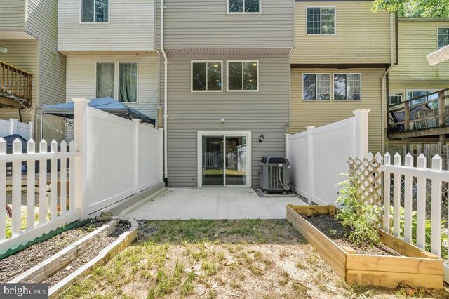 7909 WELLESLEY CT, Pasadena, MD 21122
