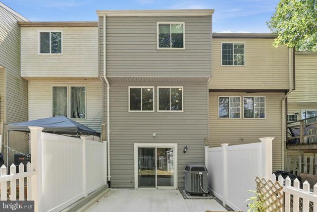 7909 WELLESLEY CT, Pasadena, MD 21122