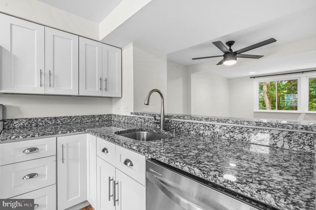 7909 WELLESLEY CT, Pasadena, MD 21122