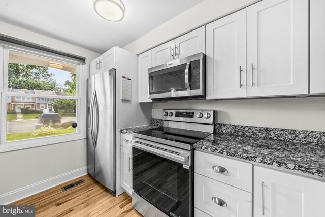 7909 WELLESLEY CT, Pasadena, MD 21122