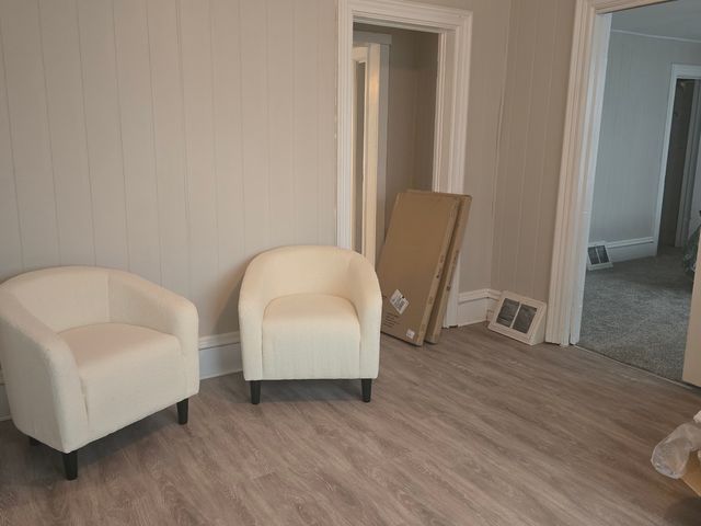 103 W Cherokee Avenue W, Shabbona, IL 60550