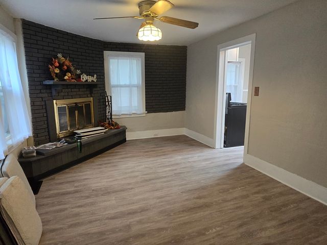 103 W Cherokee Avenue W, Shabbona, IL 60550