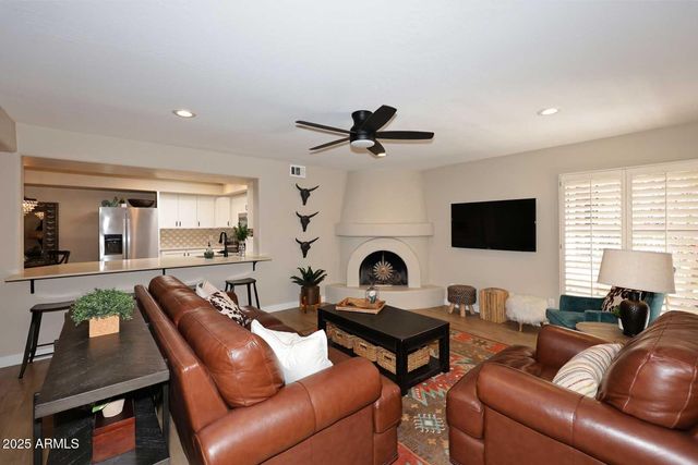 6249 N 78TH Street 13, Scottsdale, AZ 85250