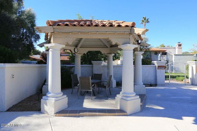 6249 N 78TH Street 13, Scottsdale, AZ 85250