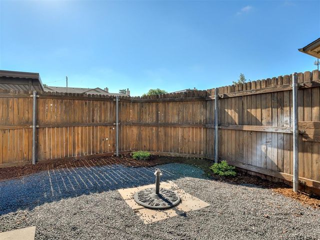 9747 Hefner Village Boulevard, Oklahoma City, OK 73162