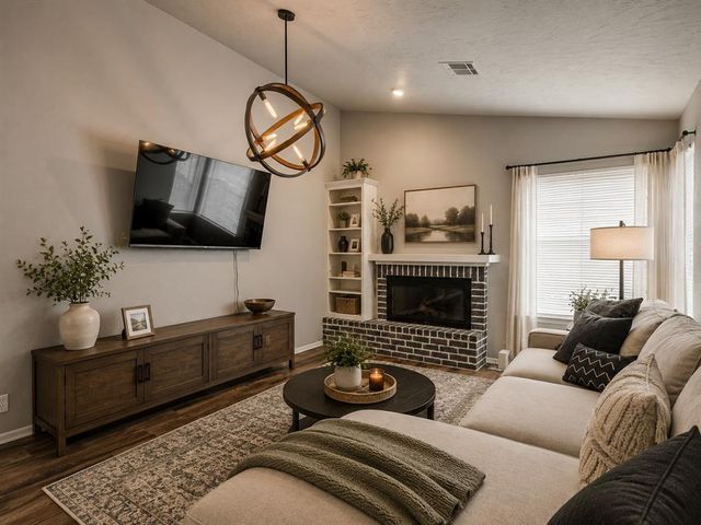 9747 Hefner Village Boulevard, Oklahoma City, OK 73162
