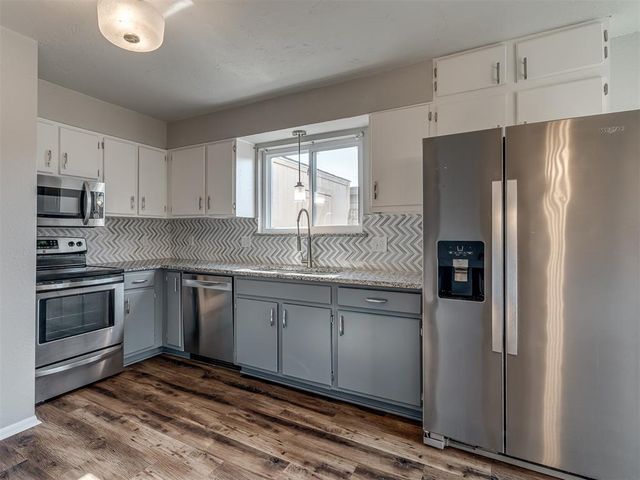 9747 Hefner Village Boulevard, Oklahoma City, OK 73162
