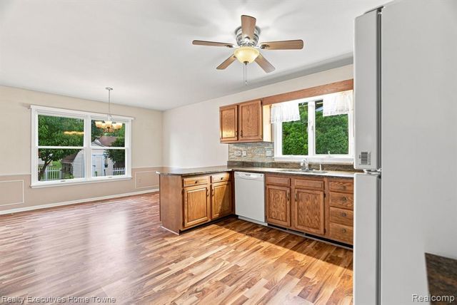 3282 Sapphire Lane, Fort Gratiot, MI 48059