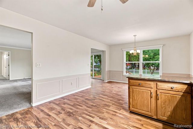 3282 Sapphire Lane, Fort Gratiot, MI 48059